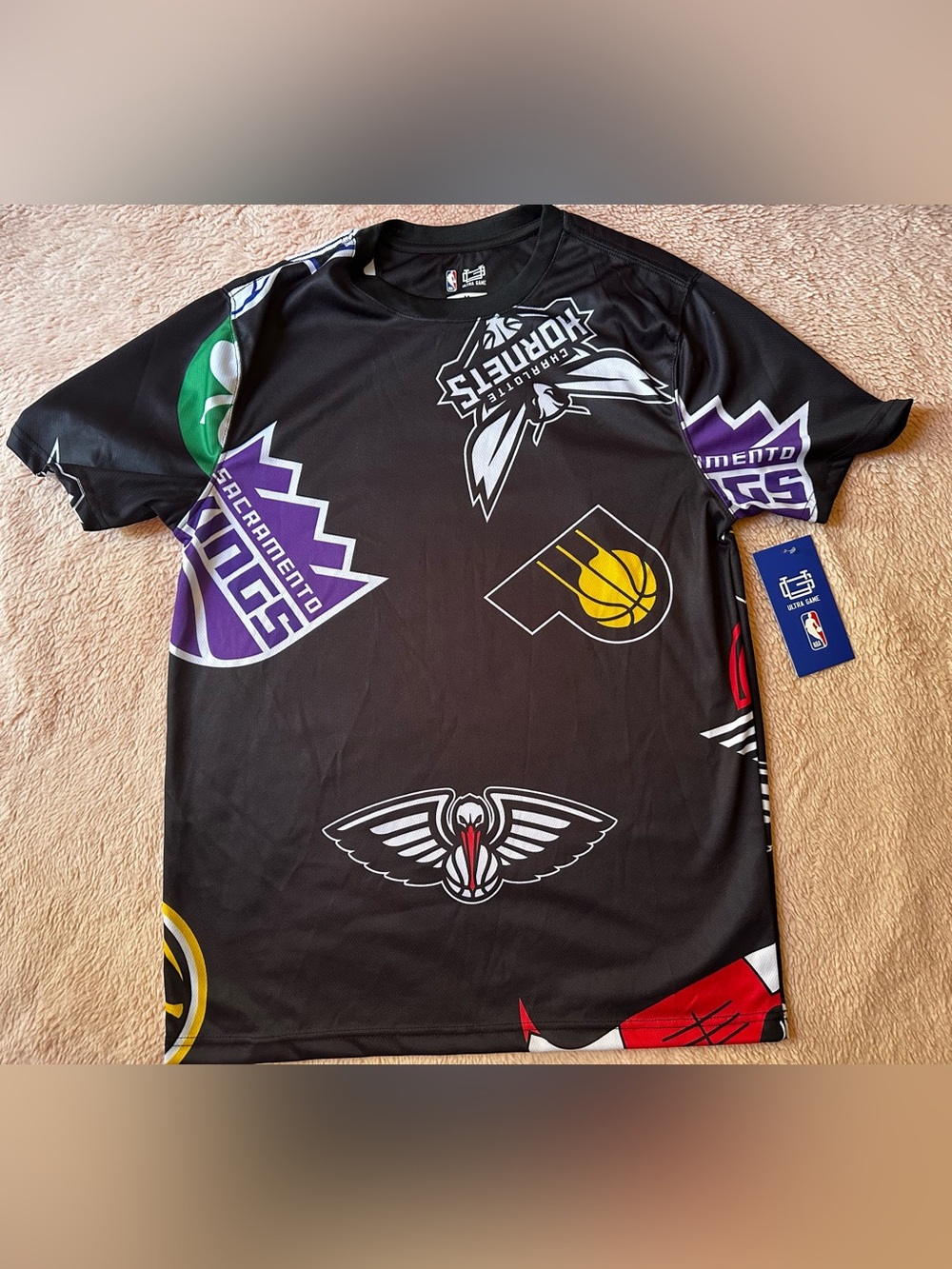 Ultra Game NBA All over team logo Jersey shirt size M
